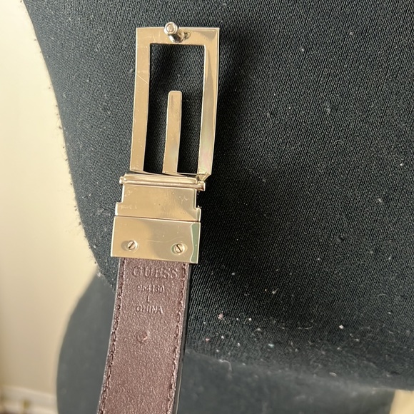 Guess Reversible Leather Signature Logo Belt Size large - Picture 8 of 11